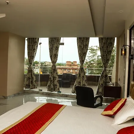 Hotel Raindew-3